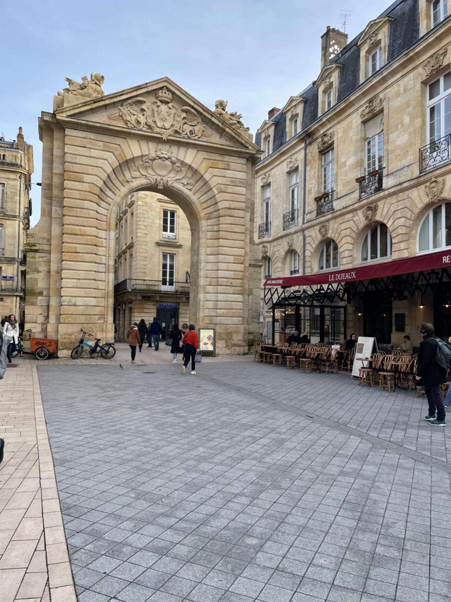 Le Charmant Quai Bourgeois Bordeaux Buitenkant foto